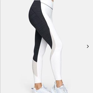 Outdoor Voices TechSweat 7/8 Zoom Leggings